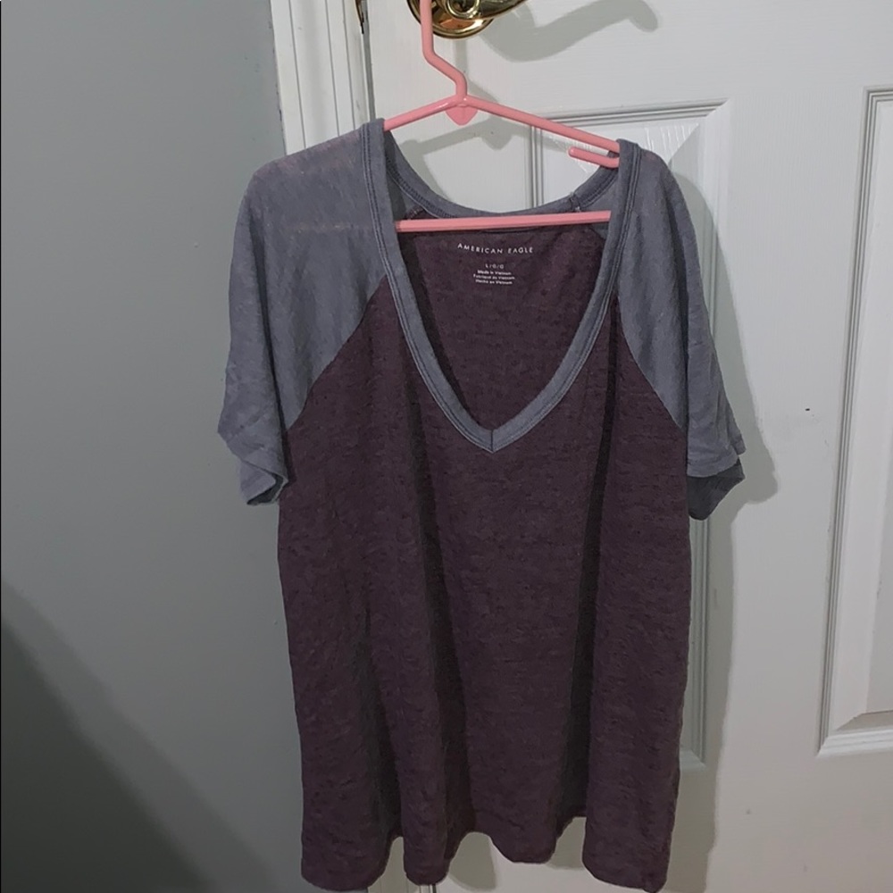 American eagle T-shirt